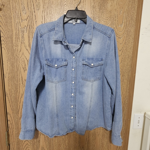 Velvet Heart Light Blue Denim Shirt - Picture 1 of 3